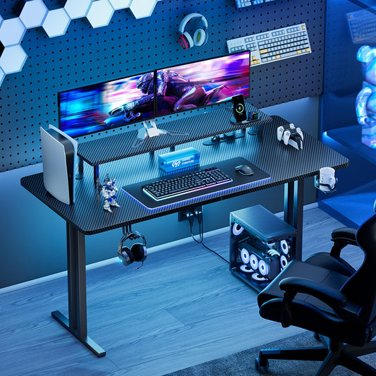 Gamingtisch mit integrierter LED Beleuchtung und USB Anschlüssen